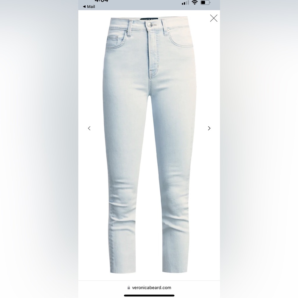 Veronica beard size 24 Jean